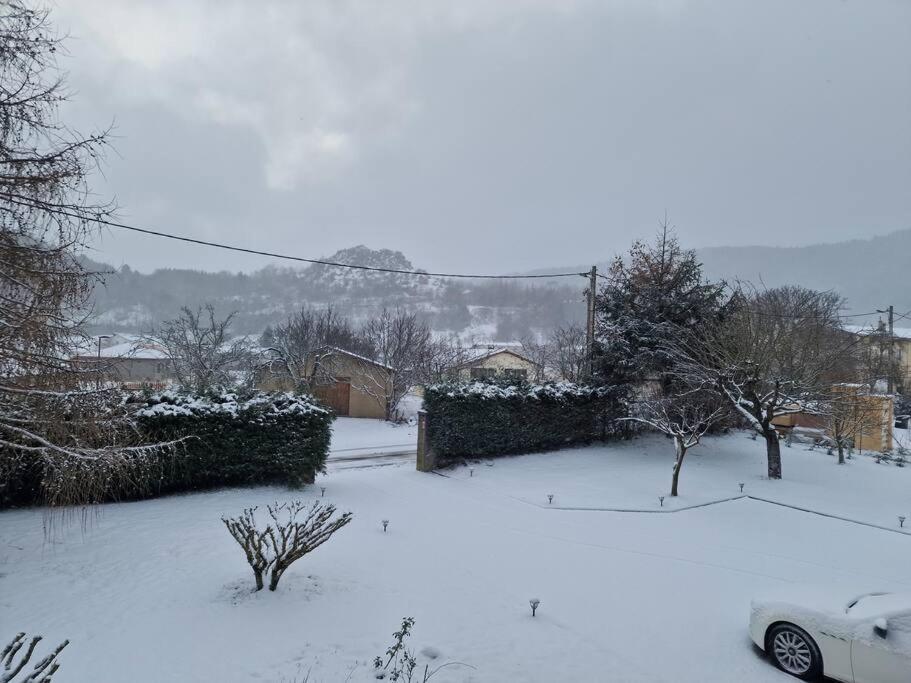 Gite L'Enclos O Rendez-Vous Roquefeuil-Pays De Sault- Avec Jardin Zewnętrze zdjęcie