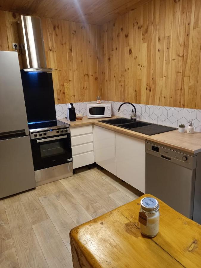 Gite L'Enclos O Rendez-Vous Roquefeuil-Pays De Sault- Avec Jardin Zewnętrze zdjęcie